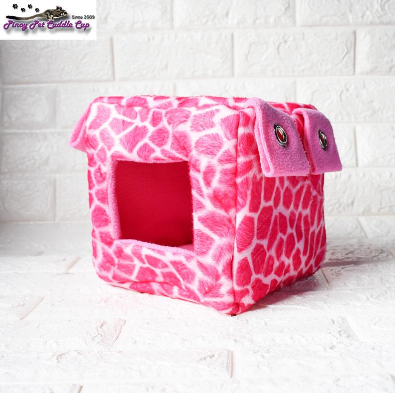 Sugar Glider and Small Pets Cube