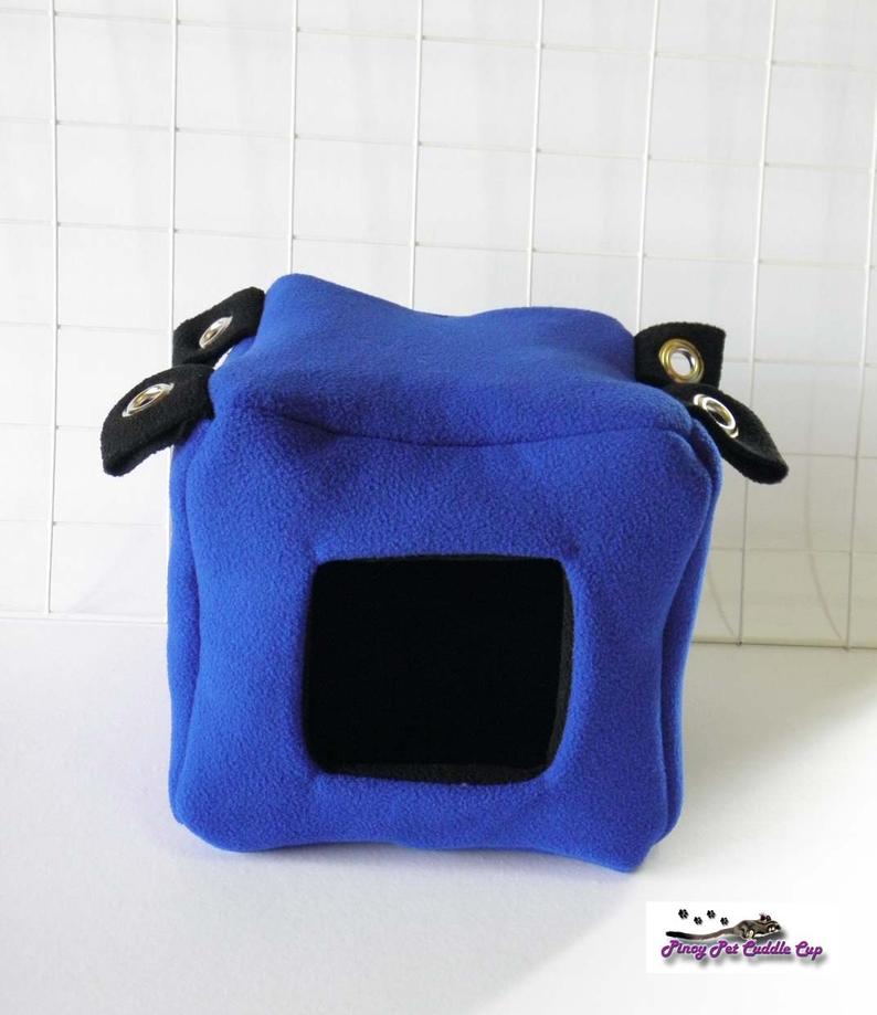 Sugar Glider and Small Pets Cube
