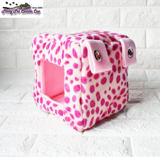 Sugar Glider and Small Pets Cube