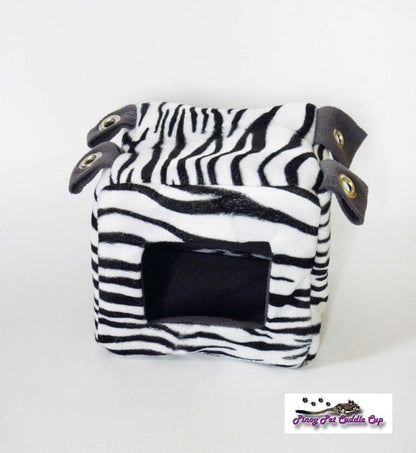 Sugar Glider and Small Pets Cube