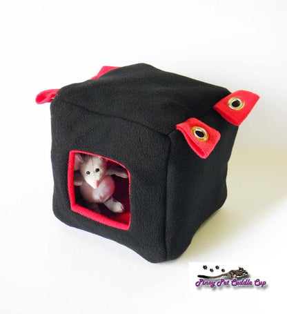 Sugar Glider and Small Pets Cube